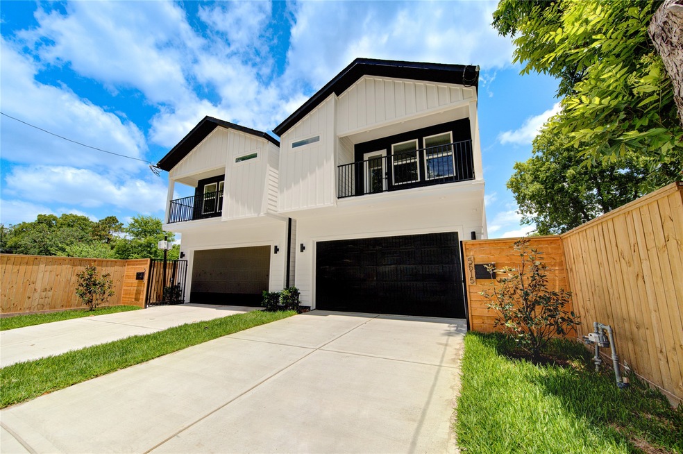 221 Frawley St, Houston, TX 77009 - photo 1