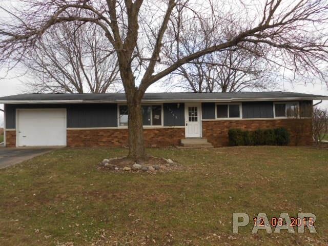 15722 N Mccabe Dr, Chillicothe, IL 61523 - photo 1