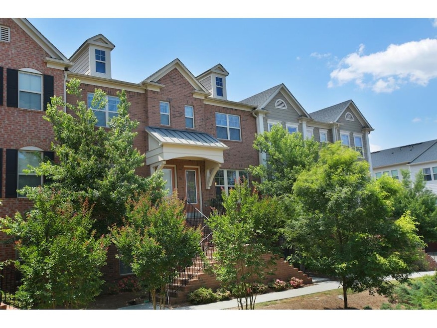 Great home!  Overlooks lush landscaping and is nea