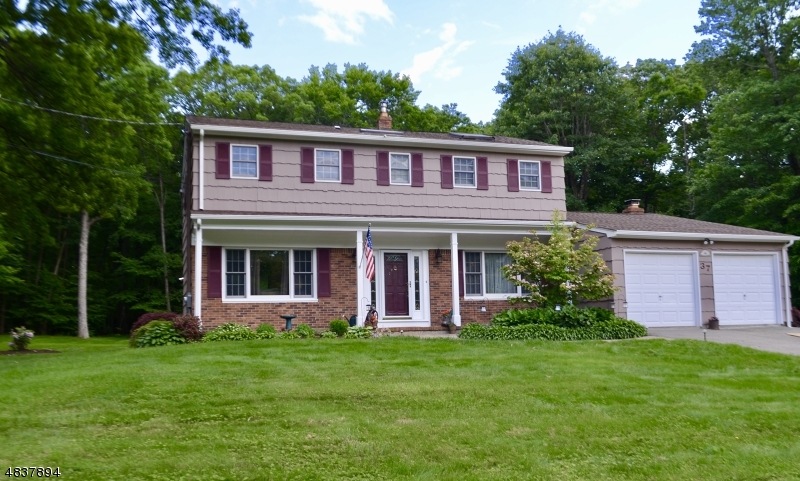 37 Jefferson Dr, Flanders, NJ 07836 - photo 1