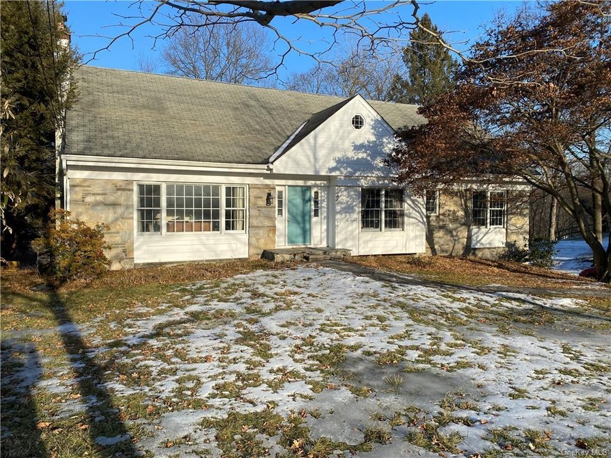 39 Hagan Dr, Poughkeepsie, NY 12603 - photo 1