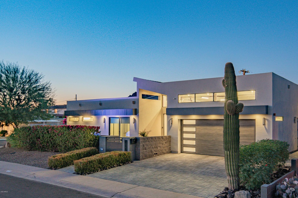 Sold $1,345,000 • Co-Listing Agent