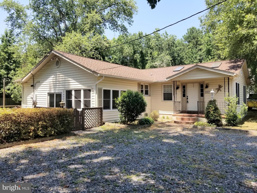 797 Forest Grove Rd, Colonial Beach, VA 22443 - photo 1