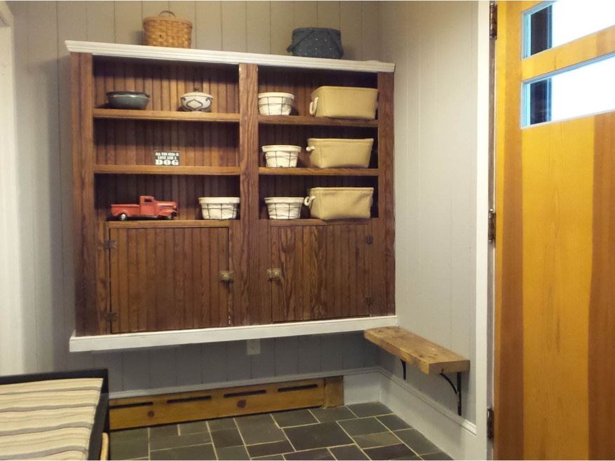 29 Pleasant St, Essex Junction, VT 05452 - photo 1