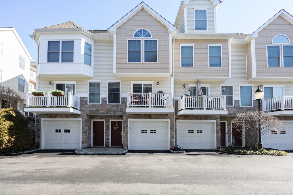 RES Condos unit 5B, Stamford, CT 06907 - photo 1