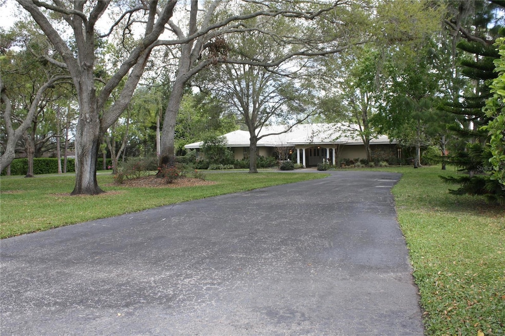 12925 110th Ave, Largo, FL 33774 - photo 1