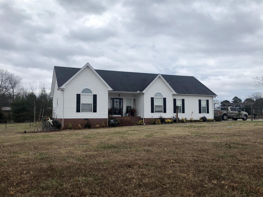 18 Dawson Ct, Manchester, TN 37355 - photo 1