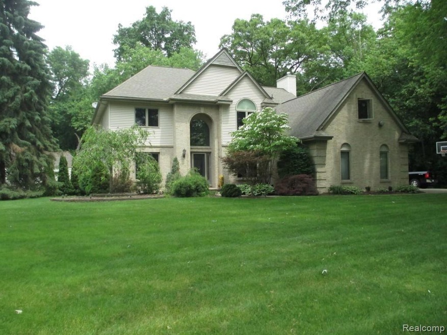 7810 Eldora, West Bloomfield, MI 48324 - photo 1