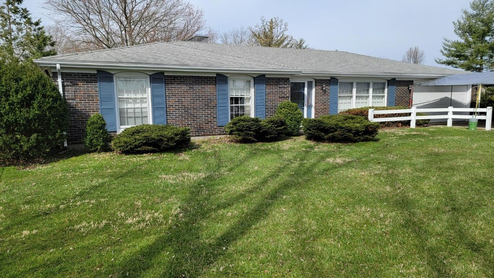 Join us Sunday April 3 @ 1PM  for personal property auction conducted by Lundsford Auctioneers.