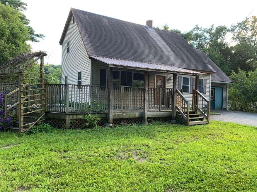 59 Hazen St, White River Junction, VT 05001 - photo 1