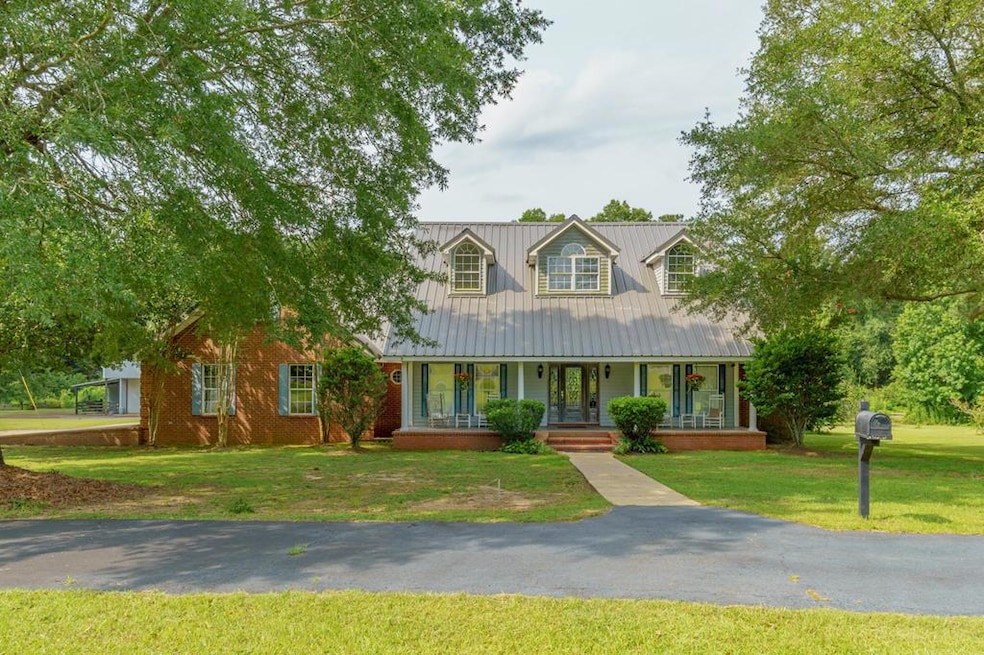 For Sale $580,000