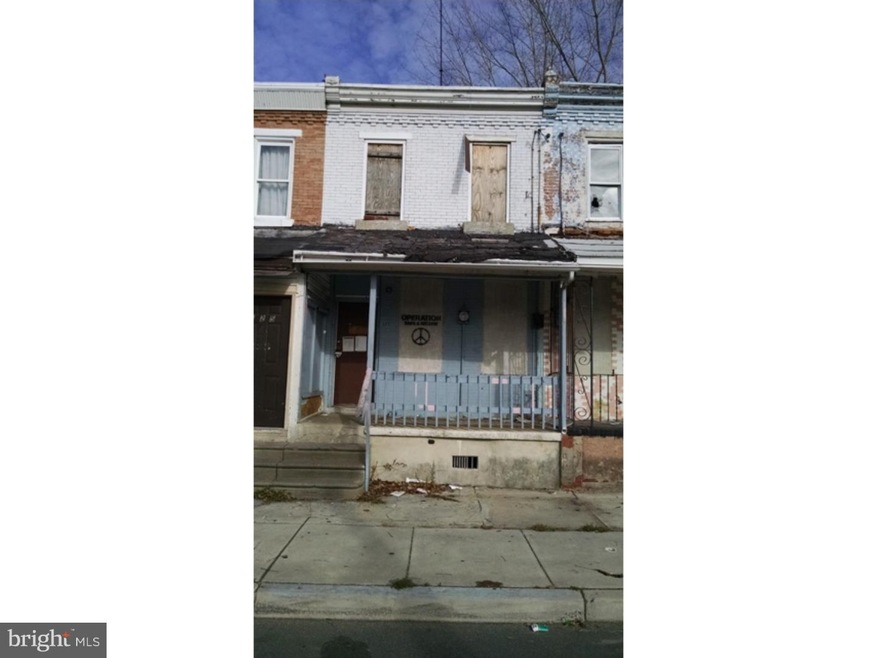 527 Erie St, Camden, NJ 08102 - photo 1