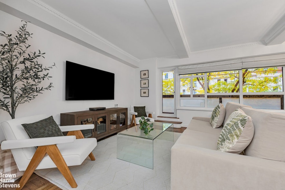 750 Park Ave unit 3B, New York, NY 10021 - photo 1