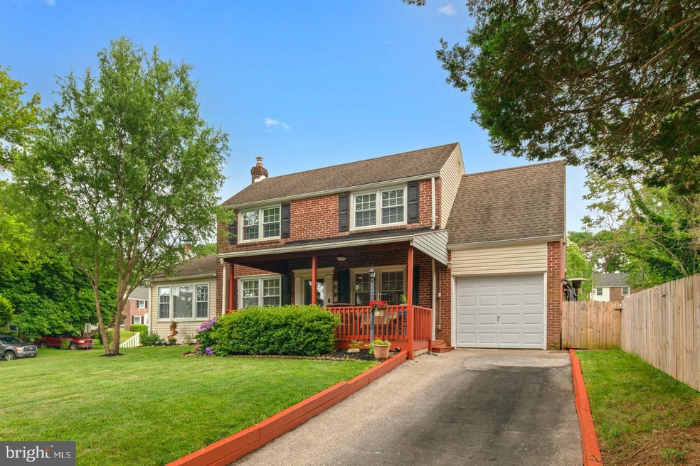 6 Edgewood Rd, Broomall, PA 19008 - photo 1