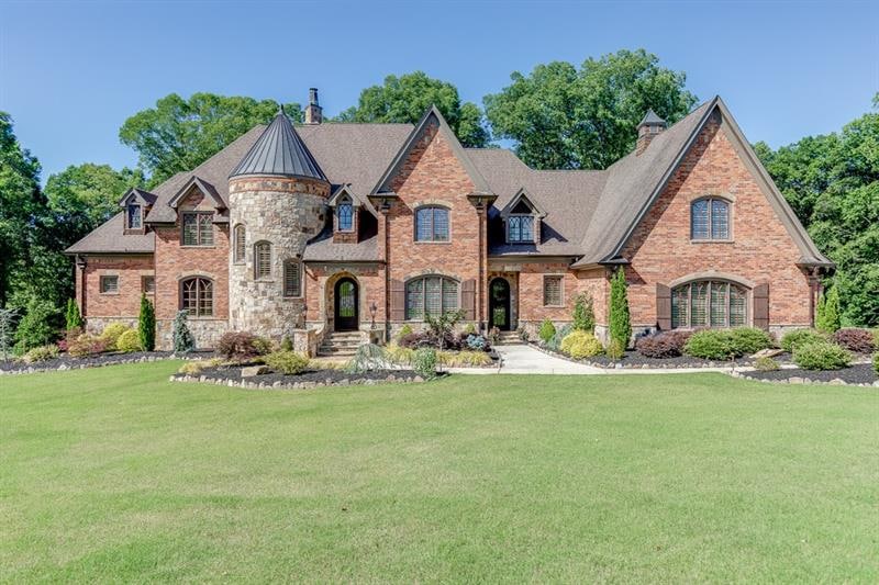 567 Versailles Dr, Auburn, GA 30011 - photo 1