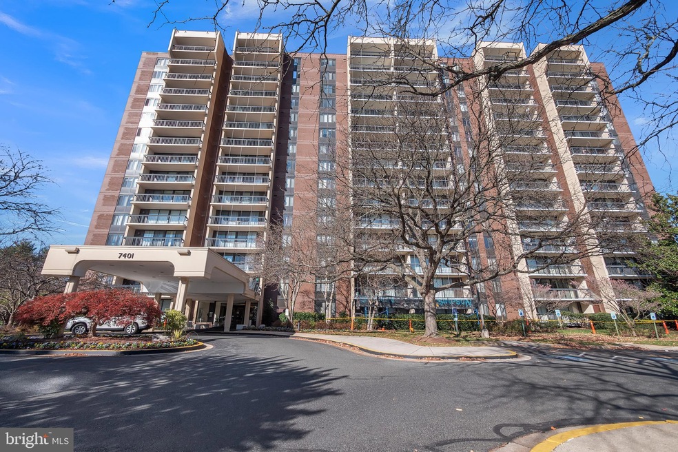 Chelsea Towers unit 713, Bethesda, MD 20817 - photo 1