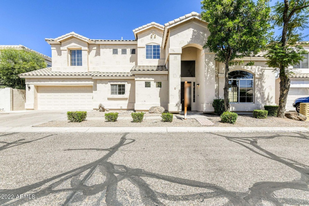 Group-0001-002_4906Mesa_Front-Editar