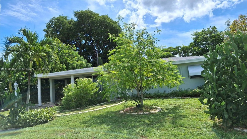 4010 NE 18th Ave unit x, Pompano Beach, FL 33064 - photo 1