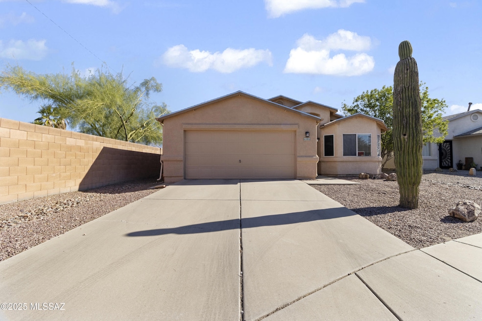 6086 N Applesauce Ct, Tucson, AZ 85741 - photo 1