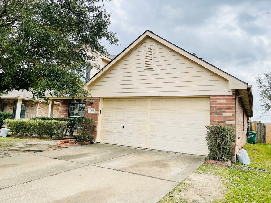 7018 Meadow Hawk Ct, Houston, TX 77041 - photo 1