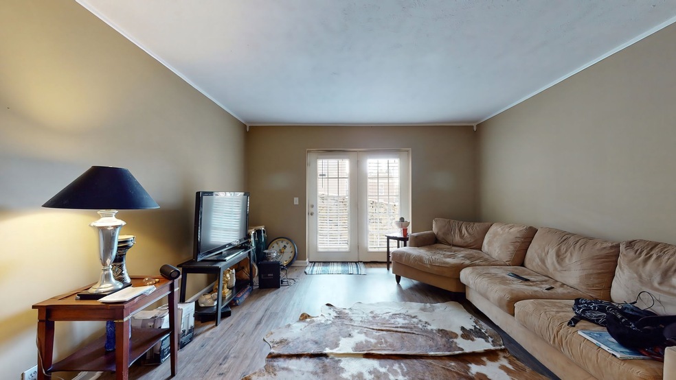 Sold $177,000 • Co-Listing Agent