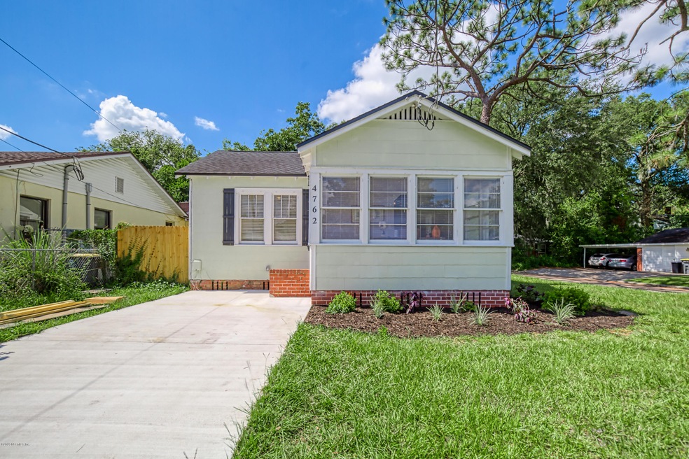 4762 Attleboro St, Jacksonville, FL 32205 - photo 1
