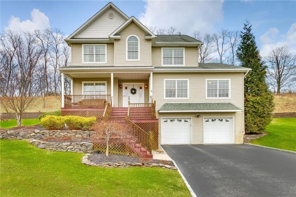 4 Zukowski Dr, Thiells, NY 10984 - photo 1