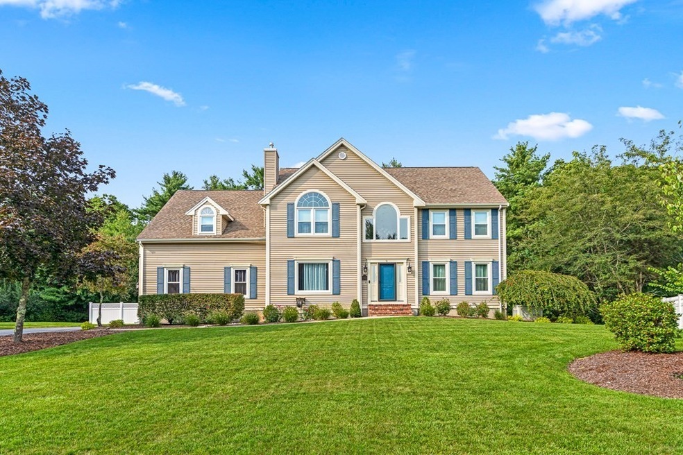 9 Settlers Way, South Easton, MA 02375 - photo 1