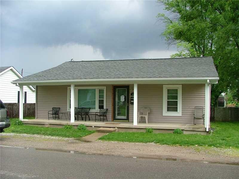 411 Franklin St, Edinburgh, IN 46124 - photo 1