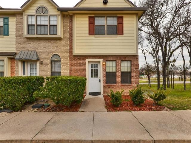 202 S College St unit 2, Georgetown, TX 78626 - photo 1