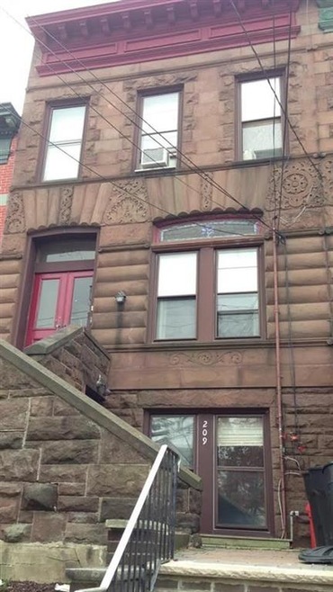 209 Shippen St unit 1, Weehawken, NJ 07086 - photo 1