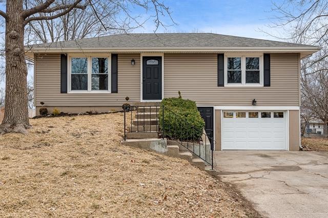 602 N 2nd Terrace Ct, Lansing, KS 66043 - photo 1