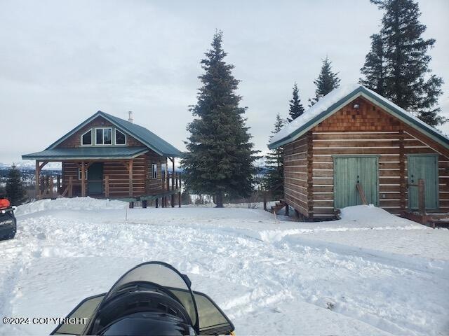 Back of Cabin_