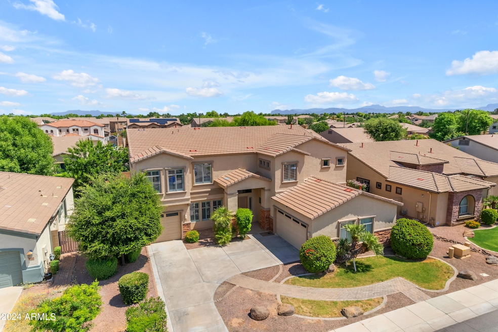 Welcome to 934 E Frances Ln, Gilbert