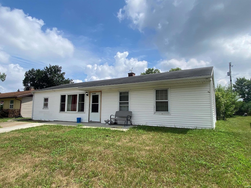 56522 Miller Dr, Elkhart, IN 46516 - photo 1