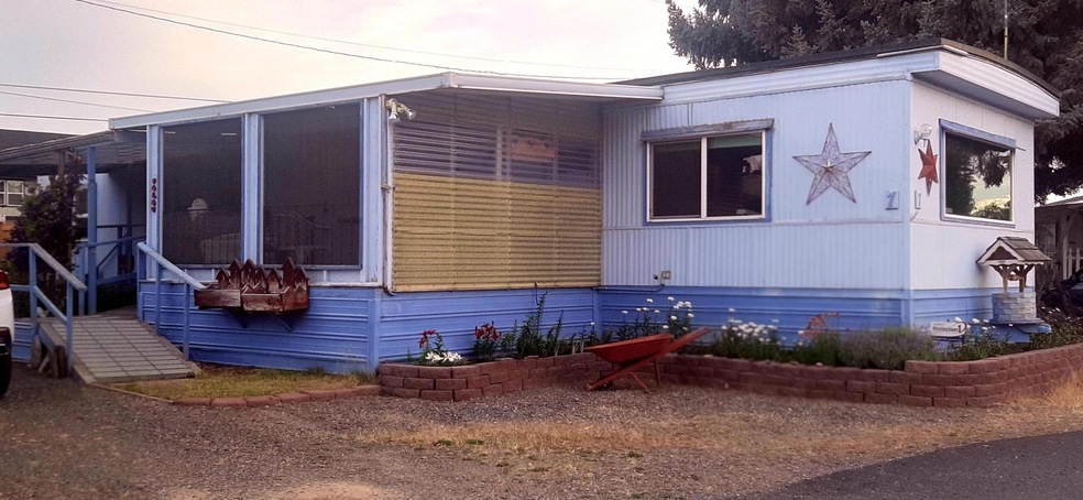 Front of unit