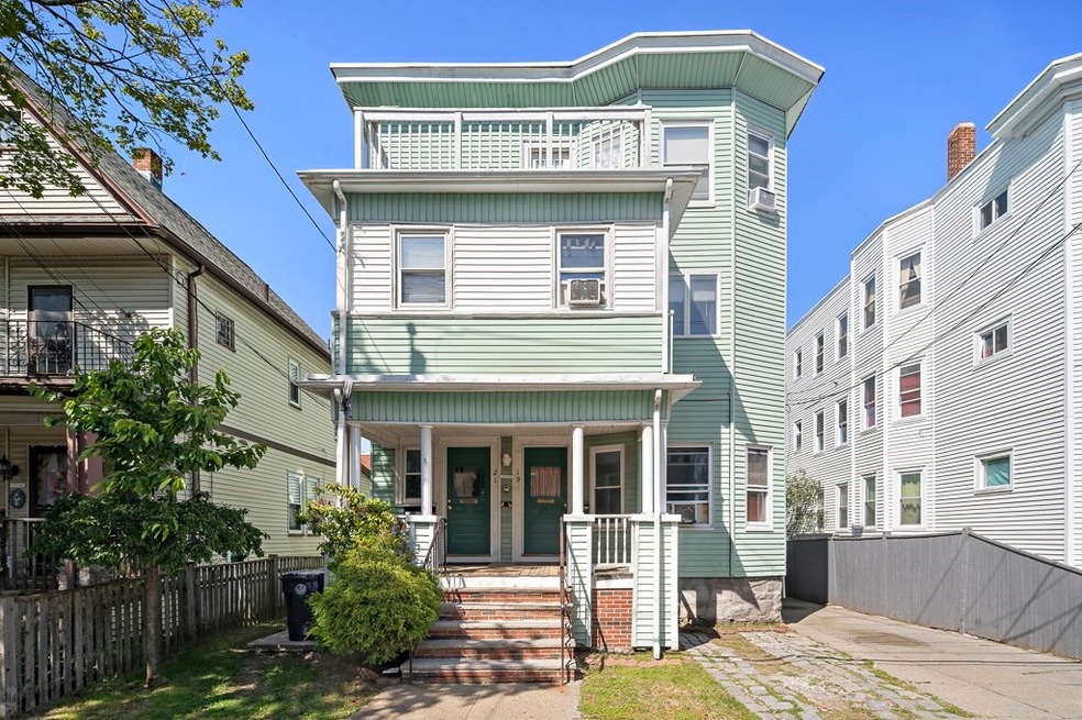 21 Dowse St, Everett, MA 02149 - photo 1