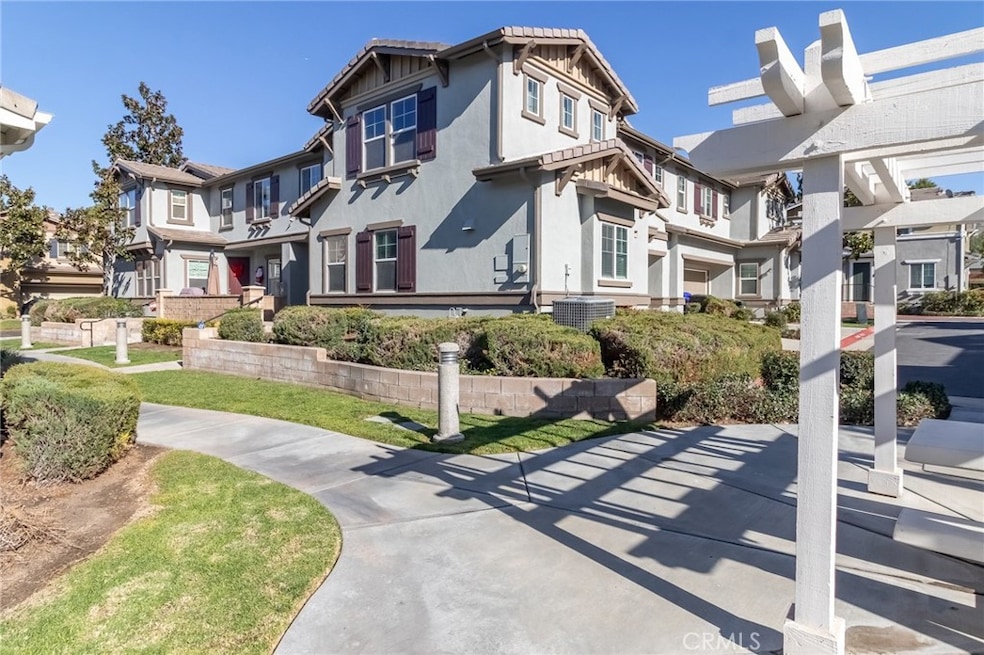 For Sale $530,000 • Co-Listing Agent