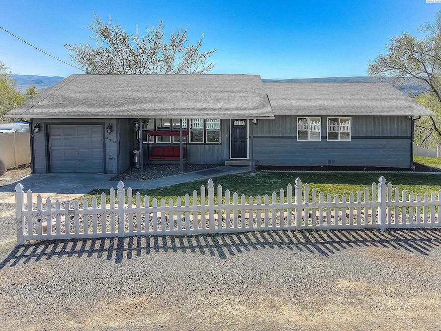 For Sale $423,000