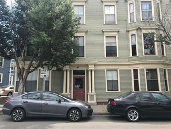 58 Bow St unit G, Somerville, MA 02143 - photo 1