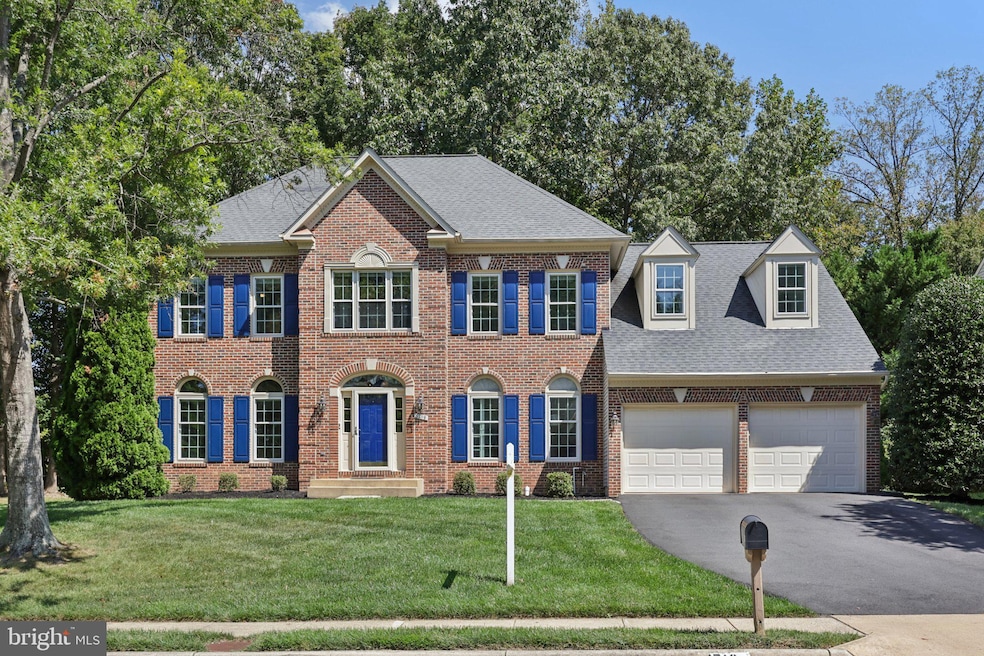 8719 Cross Chase Cir, Fairfax Station, VA 22039 - photo 1