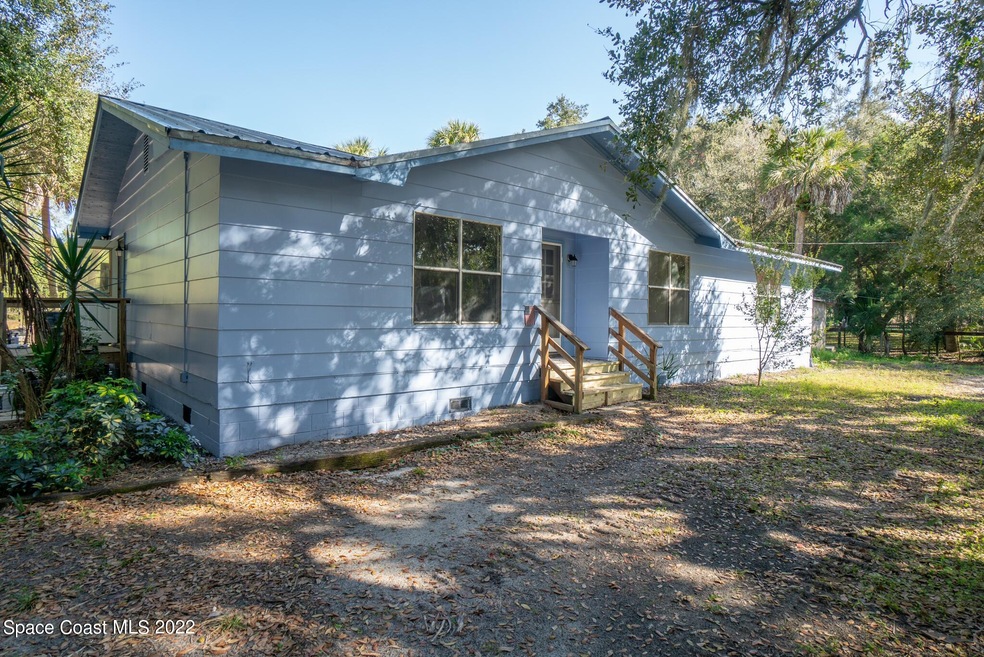 4220 James Rd Front 4