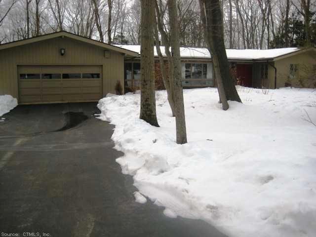 57 Stone Manor Dr, Milford, CT 06461 - photo 1