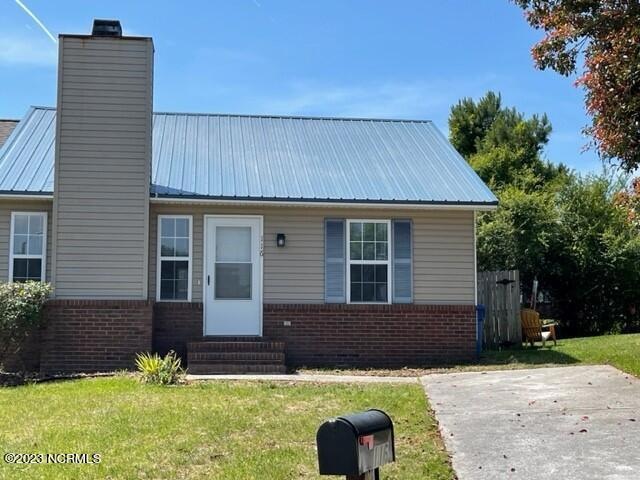 116 Creekview Dr, Jacksonville, NC 28540 - photo 1