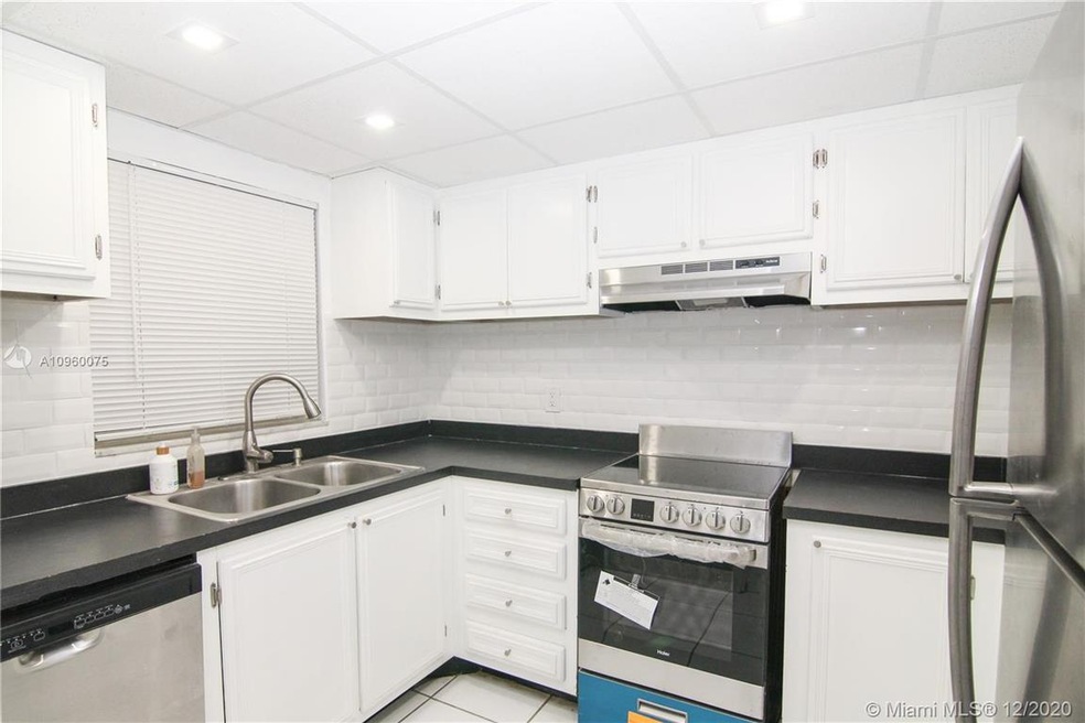 9450 Live Oak Place unit 307, Davie, FL 33324 - photo 1