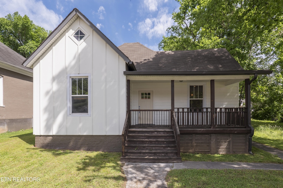 Sold $430,000 • Co-Listing Agent