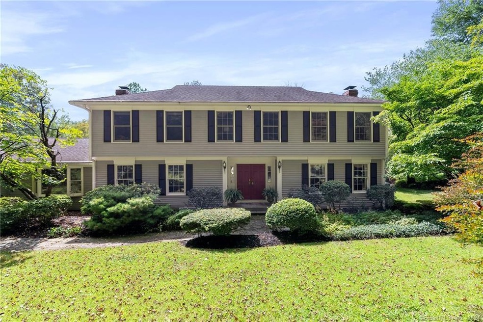 32 Wells Hill Rd, Weston, CT 06883 - photo 1