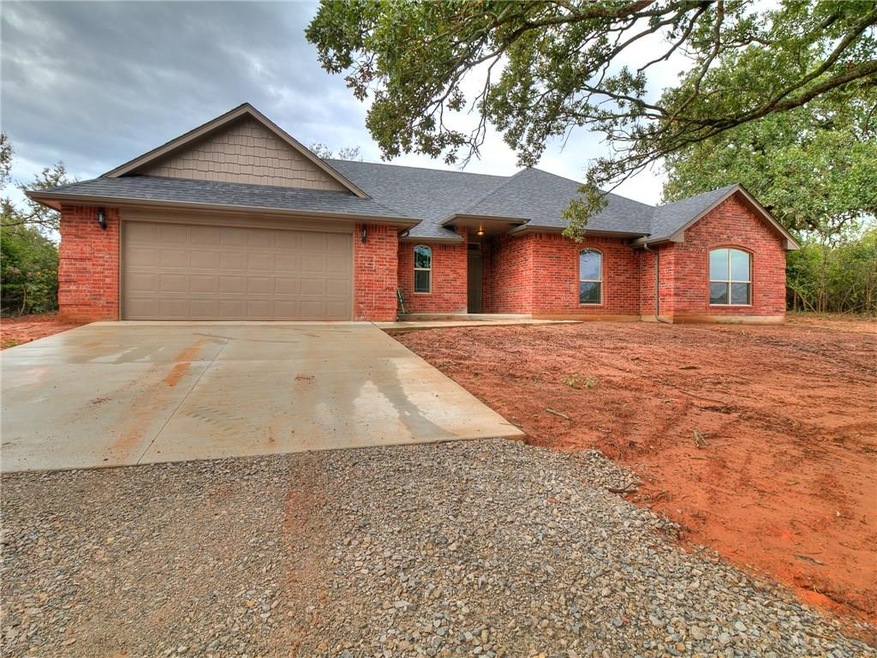 5845 Timberland Crossing, Guthrie, OK 73044 - photo 1