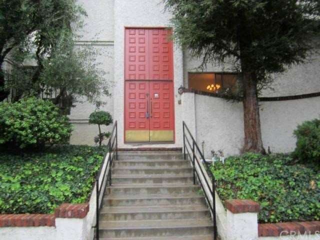 Double Front Door Entrance