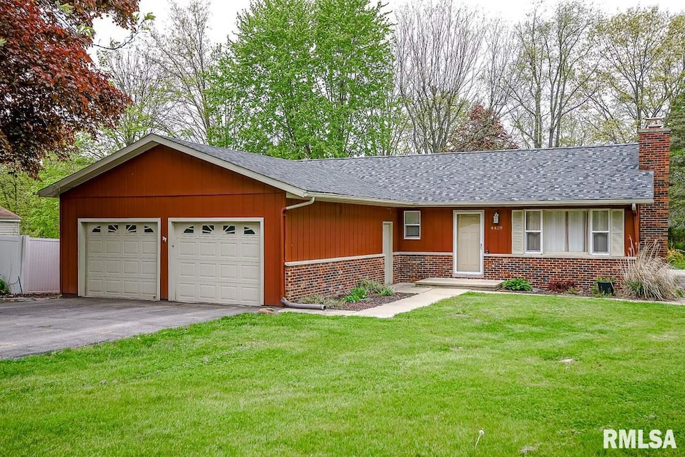 4429 N Carola Ct, Peoria, IL 61615 - photo 1